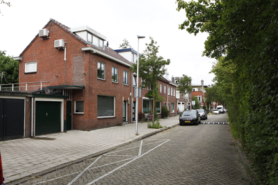 914450 Gezicht op de huizen Laan van Minsweerd 105 -lager te Utrecht.